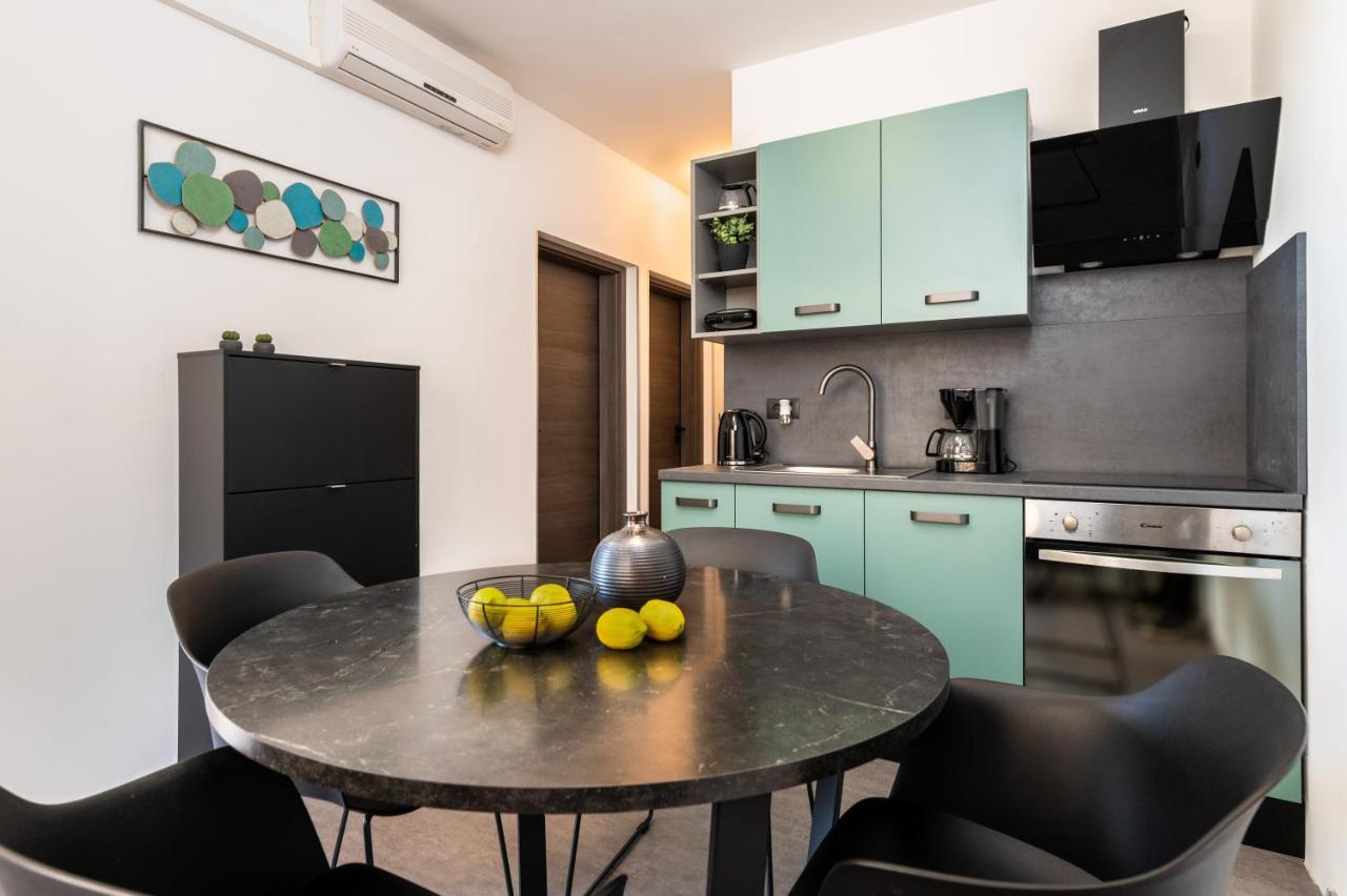 Apartments Valentino Rabac Exterior photo